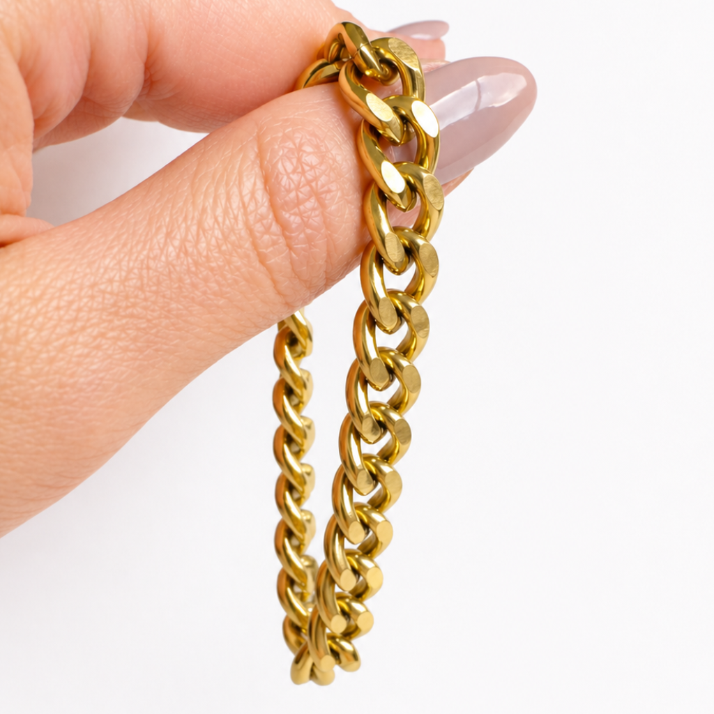 Pulseira Eva em aço inoxidável 316L com banho de ouro 18k