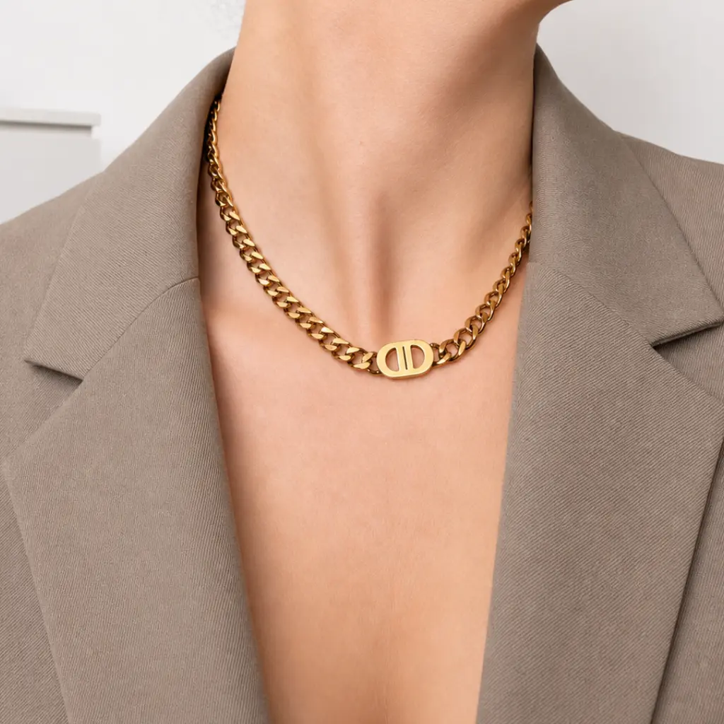 Colar Rilan dourado em aço inoxidavel 316L